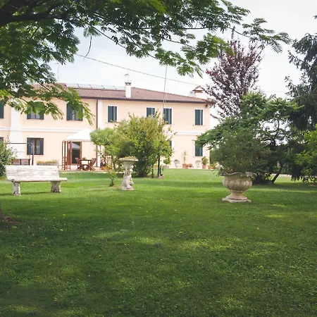 Agrib&b Corte Burchio Frühstückspension 3*