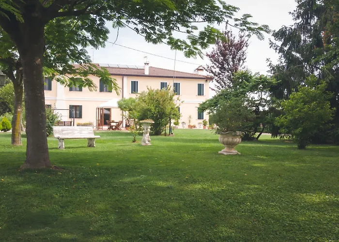 Agrib&b Corte Burchio Frühstückspension 3*