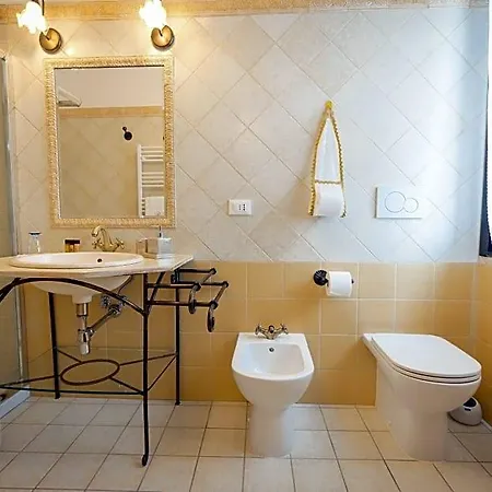Agrib&b Corte Burchio B&B 아드리아