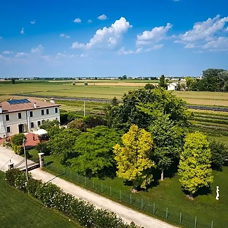 Agrib&b Corte Burchio 3*